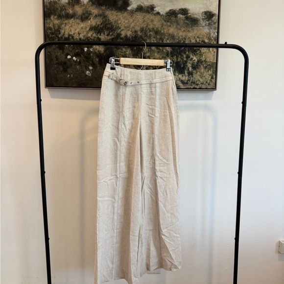 Elegant Cream Wide-Leg Pant with Flowing Silhouette - Picture 4 of 6